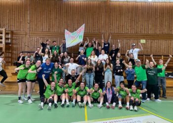 Jubel nach dem Auswärtssieg bei der HSG Hunsrück