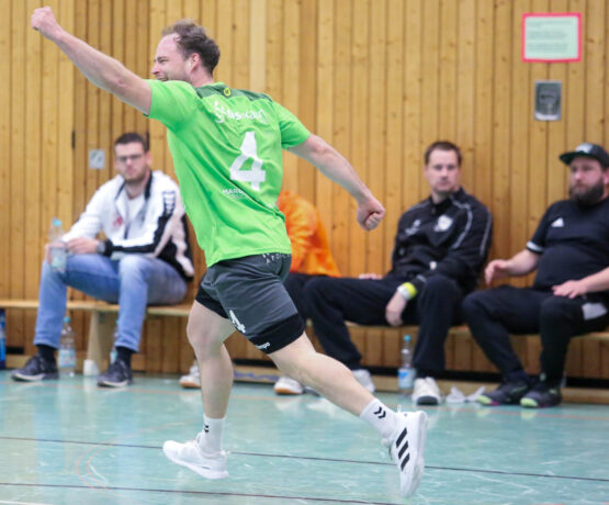 Spielszene vom Spiel Daun gegen Weibern